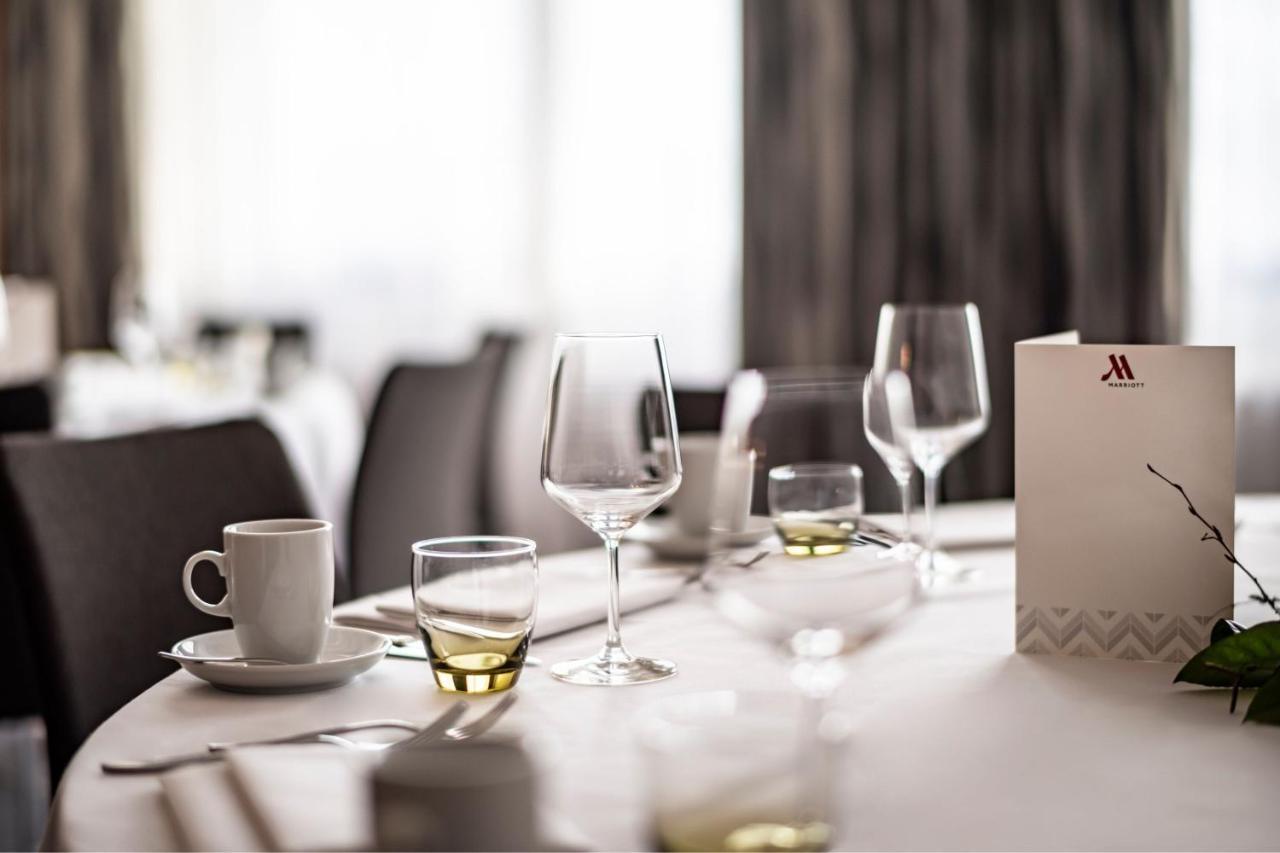 Stuttgart Marriott Hotel Σίντελφινγκεν Εξωτερικό φωτογραφία