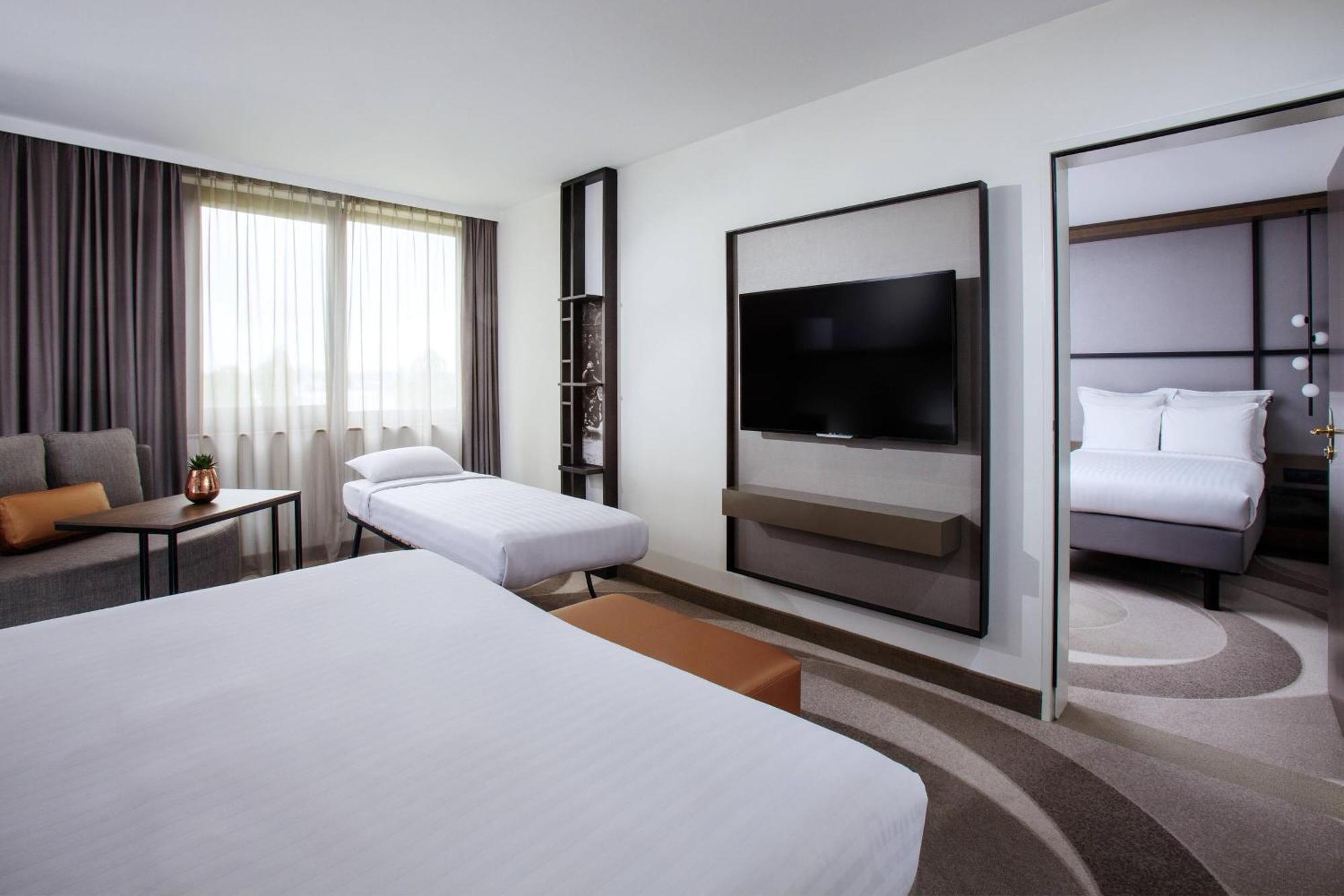 Stuttgart Marriott Hotel Σίντελφινγκεν Εξωτερικό φωτογραφία